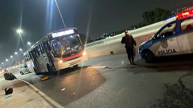 Granada caseira atirada em ônibus durante arrastão deixa 3 feridos na Zona Norte, 1 em estado grave | Imagem reprodução