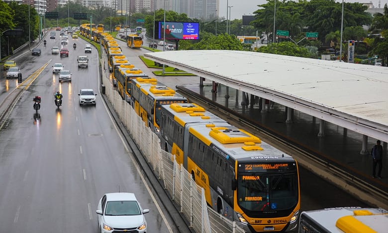 Os novos ônibus articulados já entraram em circulação - Marcelo Piu/Prefeitura do Rio